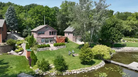5601 Scenery, Waterford, WI 53185