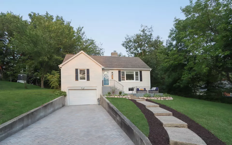 119 Pearson, Lake Geneva, WI 53147 21 Photos Movoto