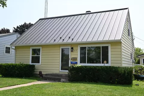 317 Stone, Beaver Dam, WI 53916