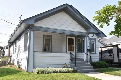 2339 Jerome, Racine, WI 53403