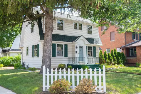 1030 Glenview, Wauwatosa, WI 53213