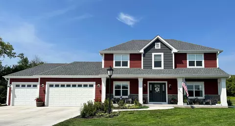 825 Leeds, Eagle, WI 53119