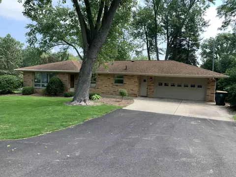 402 Burden, Twin Lakes, WI 53181