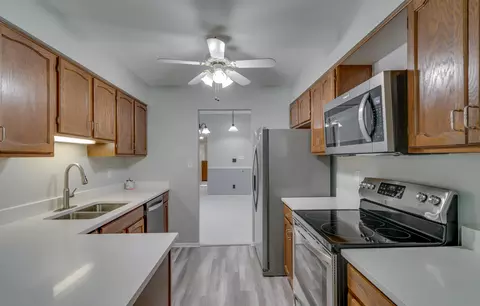 8071 41st #33, Kenosha, WI 53142