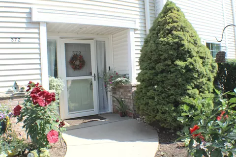 372 Kristin #7-5, Brookfield, WI 53045