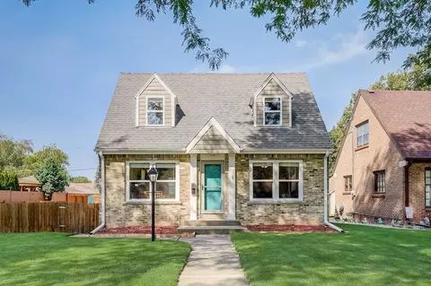 2053 S 105th, West Allis, WI 53227