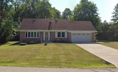 2855 S 134th, New Berlin, WI 53151