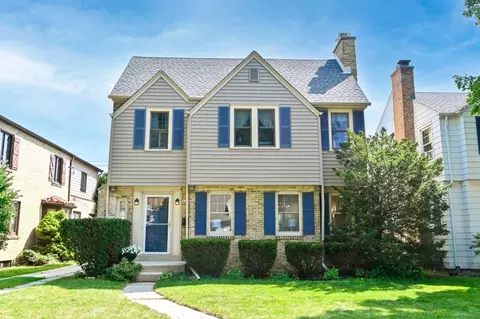 5512 N Shoreland, Whitefish Bay, WI 53217