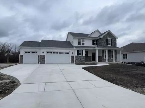 9612 S Bergamont, Franklin, WI 53132