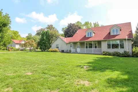 n2696 Banker Road, Koshkonong, WI 53538
