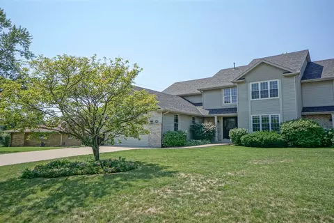 16705 W Observatory, New Berlin, WI 53151