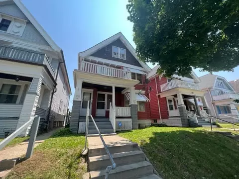 3200 N 16th #3202, Milwaukee, WI 53206