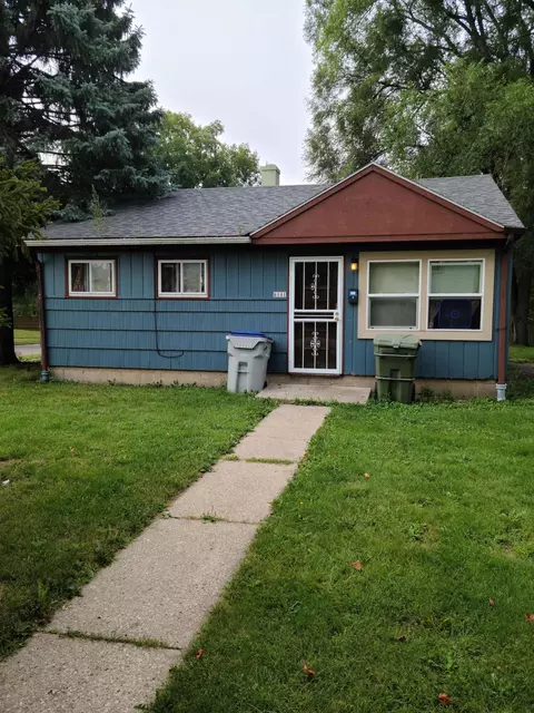 6101 W Carmen, Milwaukee, WI 53218