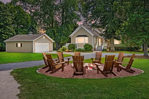 4112 County Line, Mount Pleasant, WI 53403