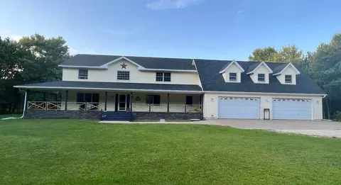w2240 Davis Creek Road, Melrose, WI 54642