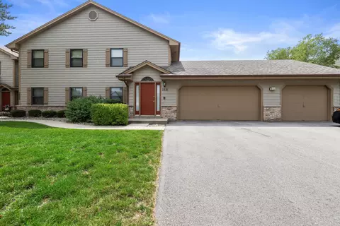 3331 13th #3D, Kenosha, WI 53144