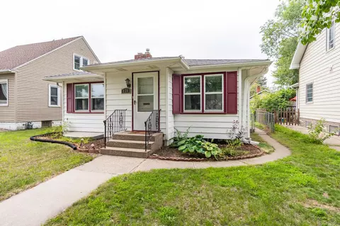 828 20th, La Crosse, WI 54601
