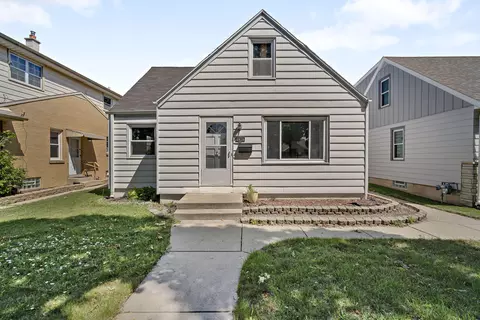 3828 S 16th, Milwaukee, WI 53221