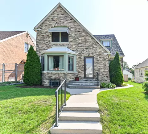 3640 S 15th, Milwaukee, WI 53221