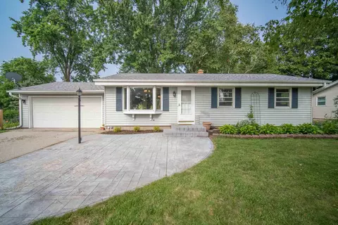 220 Municipal, West Bend, WI 53095