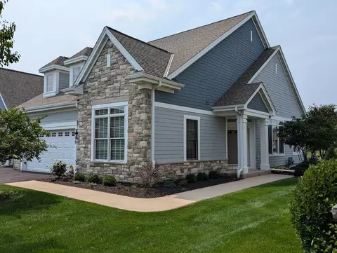 1758 Bess, Oconomowoc, WI 53066