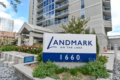 1660 N Prospect #1811, Milwaukee, WI 53202