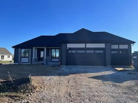 423 Chapman Farm, Mukwonago, WI 53149