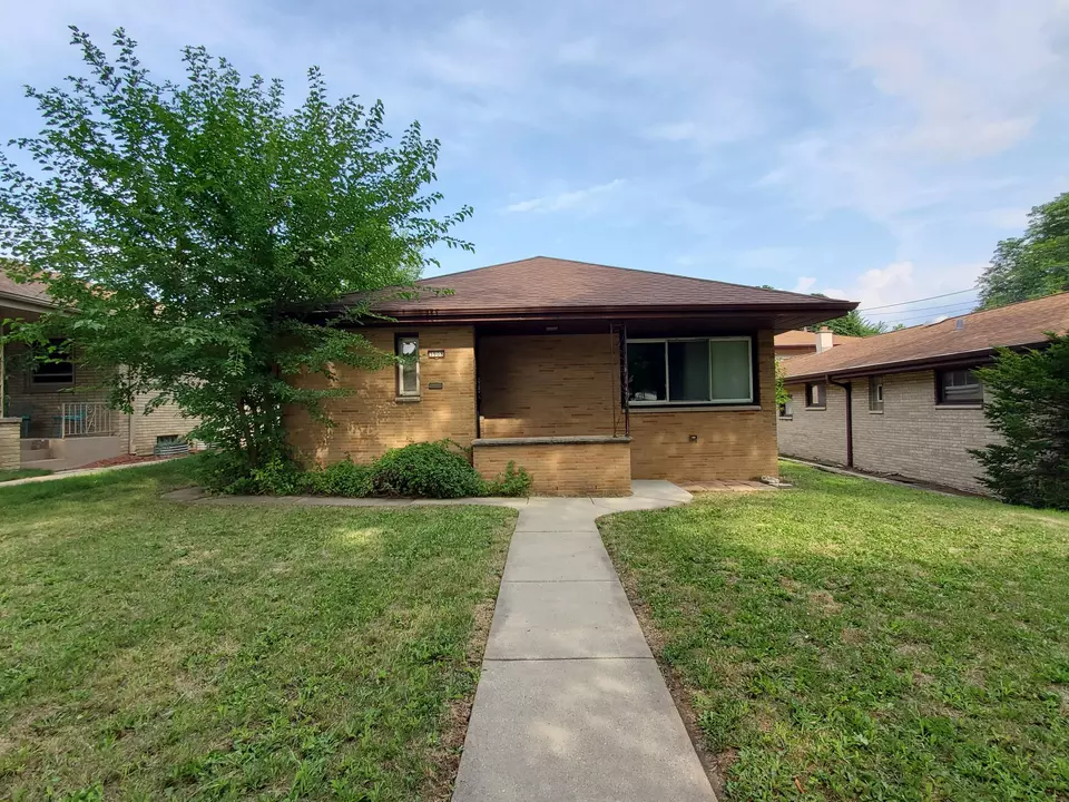 3908 N 65th, Milwaukee, WI 53216 33 Photos Movoto