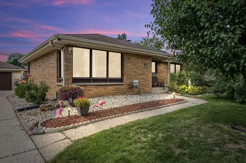 5575 S 34th, Milwaukee, WI 53221