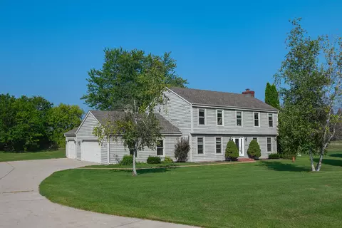w258s4737 Wood Lilly, Waukesha, WI 53189