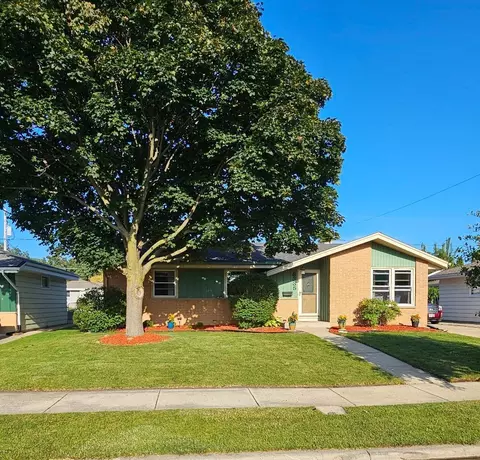 Undisclosed, Kenosha, WI 53143