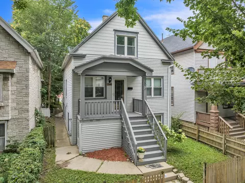 2345 S 12th, Milwaukee, WI 53215
