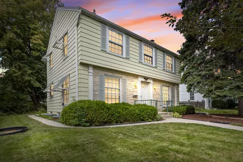 3341 S 47th, Greenfield, WI 53219