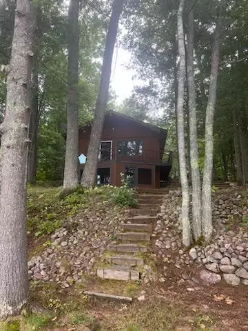 12526 Plummer Lk, Lac Du Flambeau, WI 54538