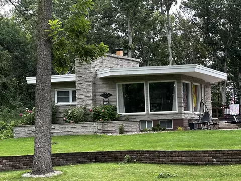 2605 Green Haze, Mount Pleasant, WI 53406
