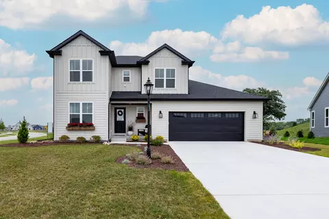 2970 Yahara, Summit, WI 53066