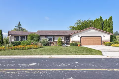 504 Clark, Cascade, WI 53011