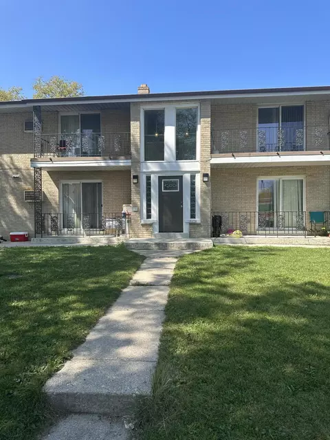 5175 N 57th #4, Milwaukee, WI 53218