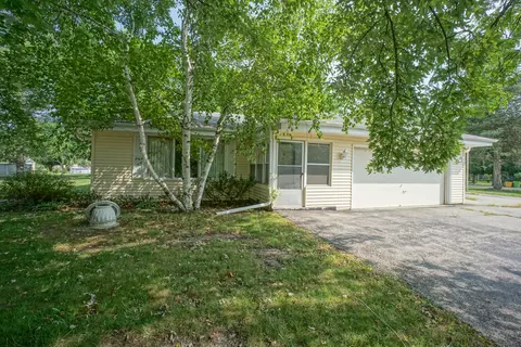 n54w33359 Terrace, Merton, WI 53058