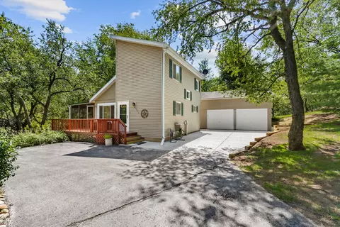 n7474 Mariner Hills Circle, La Grange, WI 53121