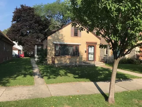 3749 N 41st, Milwaukee, WI 53216