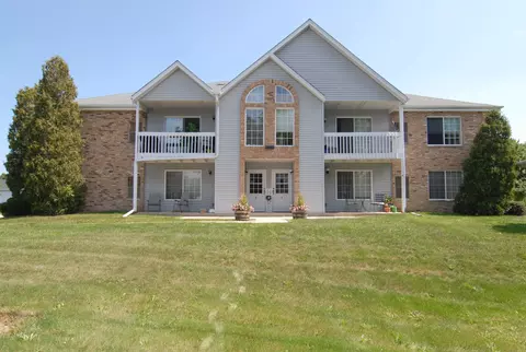 1848 Division #5, East Troy, WI 53120