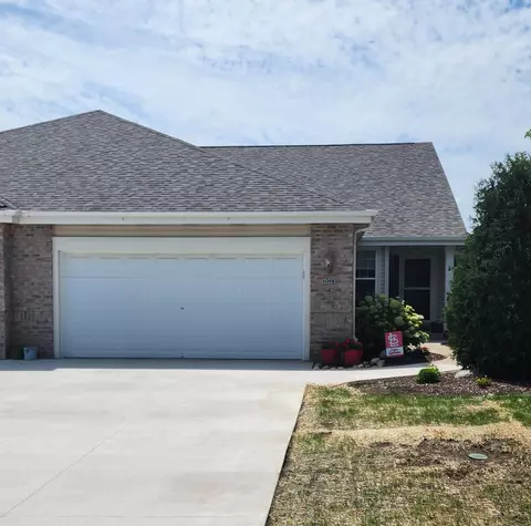 608 Maple Tree #B 45-2, Waterford, WI 53185