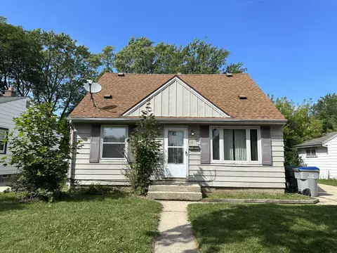 8200 W Fairmount, Milwaukee, WI 53218