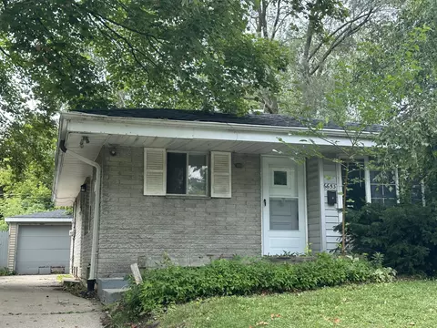 6653 N 52nd, Milwaukee, WI 53223