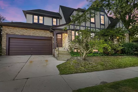 2600 E Beverly, Shorewood, WI 53211