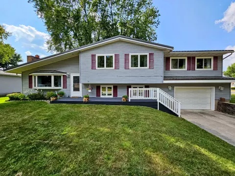 340 Wagon, West Salem, WI 54669