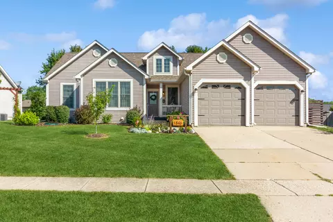 1846 Swallow, Twin Lakes, WI 53181