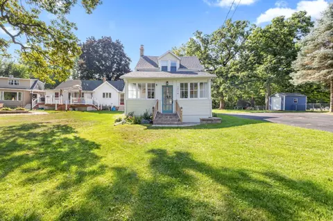 1714 South Shr, Delavan, WI 53115