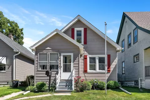 2415 Harrison, South Milwaukee, WI 53172